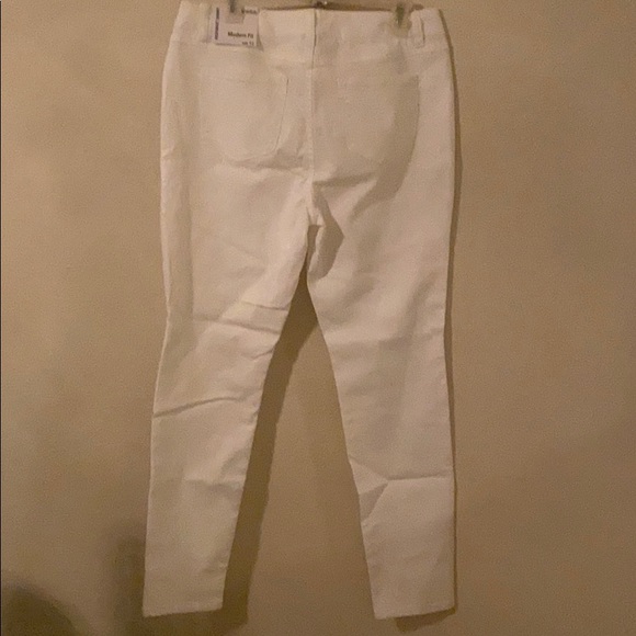 White jeans, stretch - Picture 2 of 3